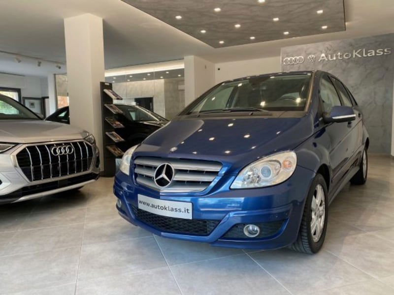 Mercedes-Benz Classe B 180 NGT BlueEFFICIENCY