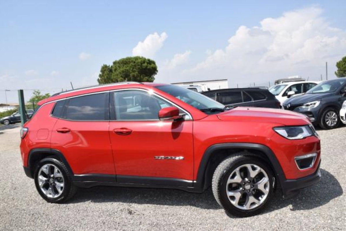 Jeep Compass 1.6 Multijet II 2WD Limited (11)