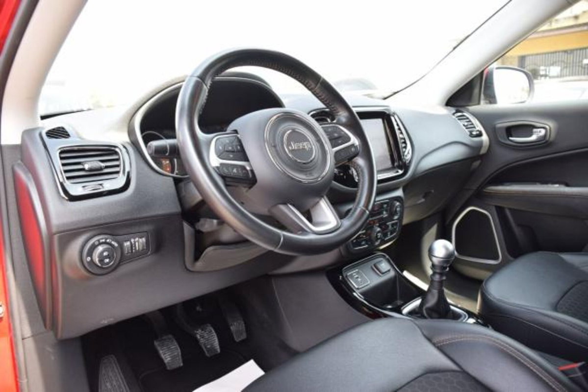 Jeep Compass 1.6 Multijet II 2WD Limited (6)