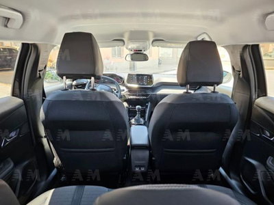 Peugeot 2008 BlueHDi 110 S&S Allure (10)