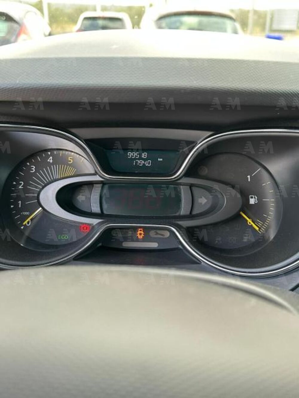 Renault Captur 1.5 dCi 8V 90 CV EDC Energy R-Link (11)