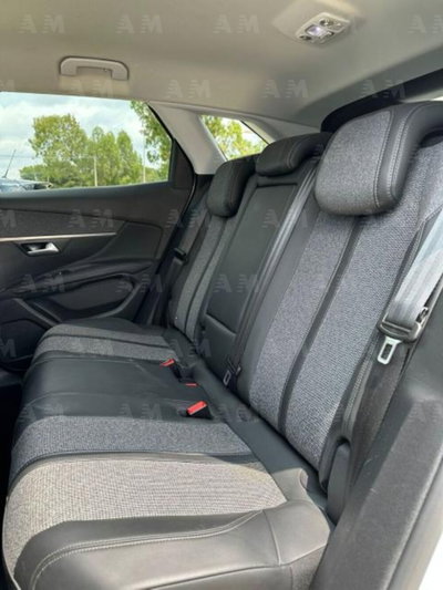 Peugeot 3008 BlueHDi 130 S&S Business (10)