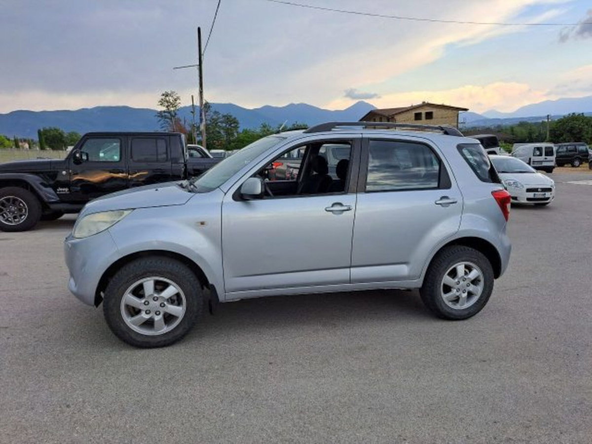 Daihatsu Terios 1.3 4WD SX Green Powered (2)