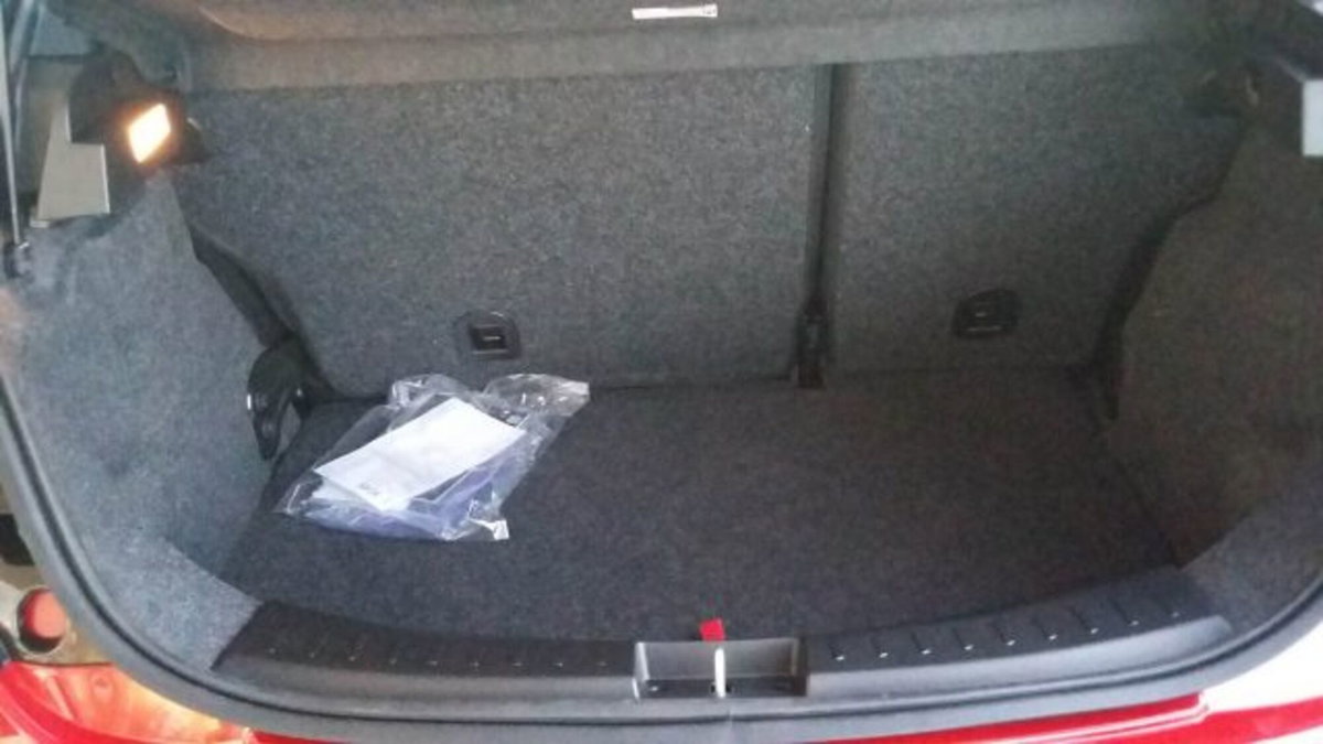 Lancia Ypsilon 1.0 FireFly 5 porte S&S Hybrid Gold Plus (7)