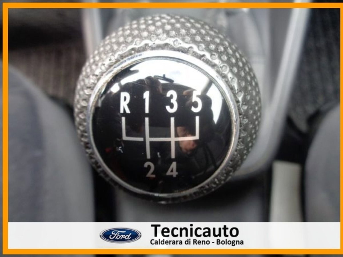 Volkswagen Golf 1.6 cat 3 porte Comfortline (19)