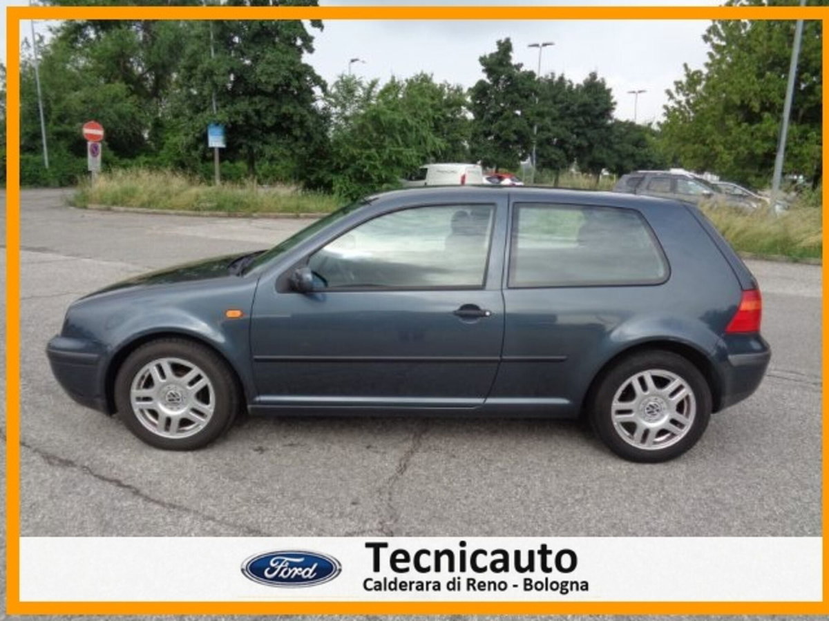 Volkswagen Golf 1.6 cat 3 porte Comfortline (8)