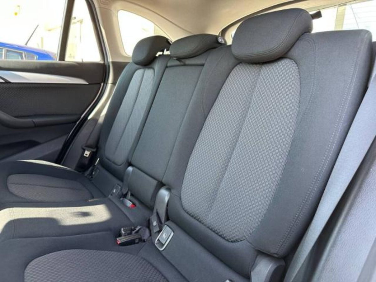 BMW X1 sDrive16d (11)