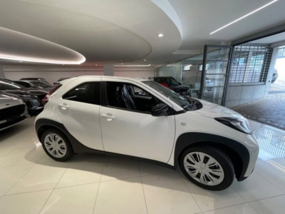 Toyota Aygo X 1.0 Active 72cv (4)