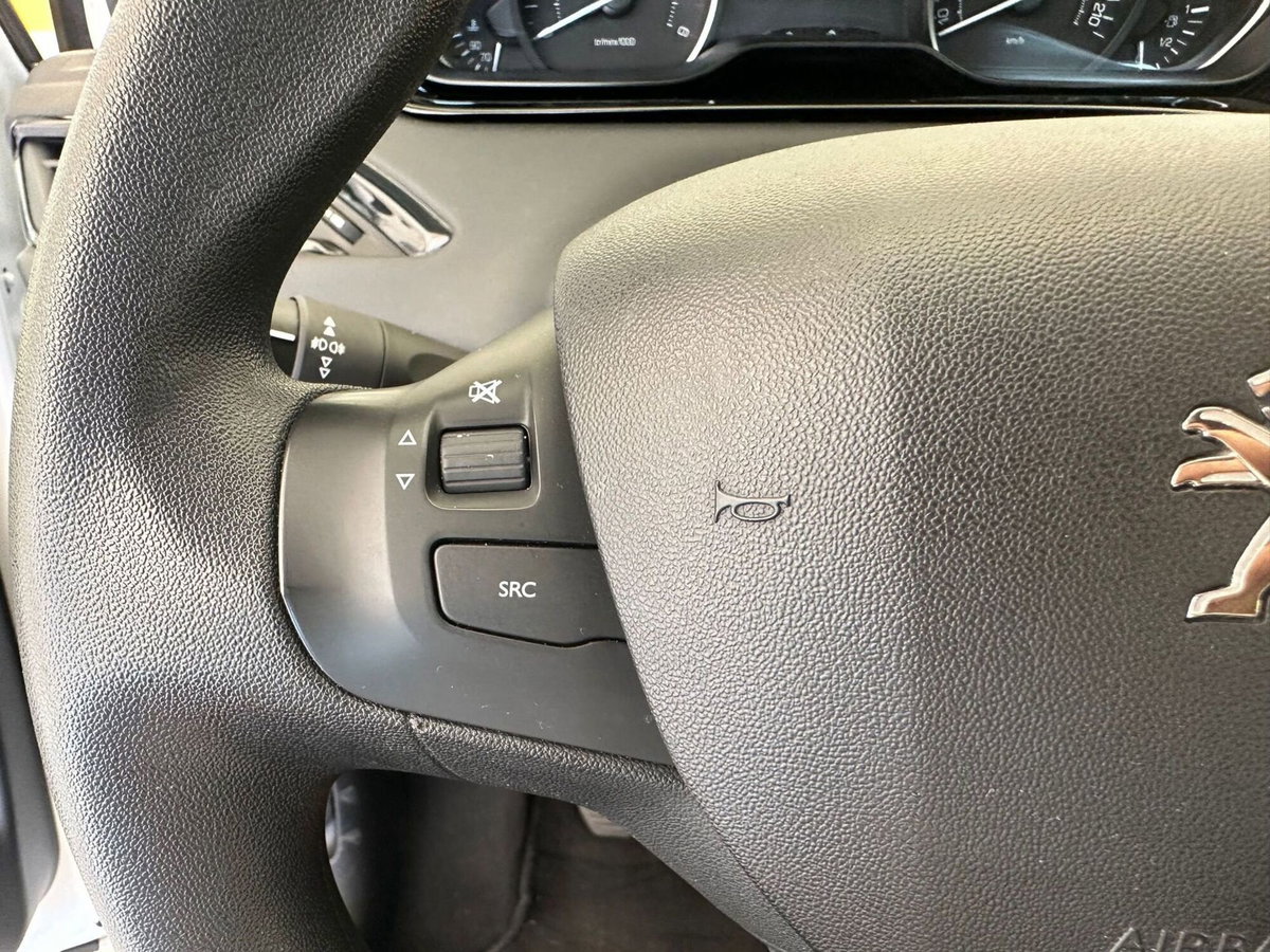 Peugeot 208 75 5 porte Active (10)