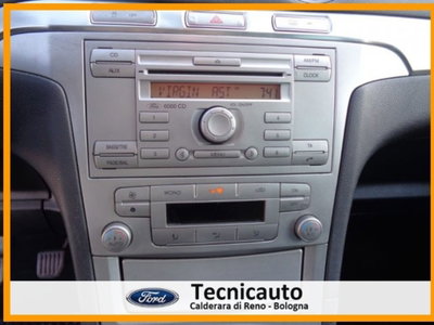 Ford S-Max 2.0 TDCi 140CV Titanium (12)