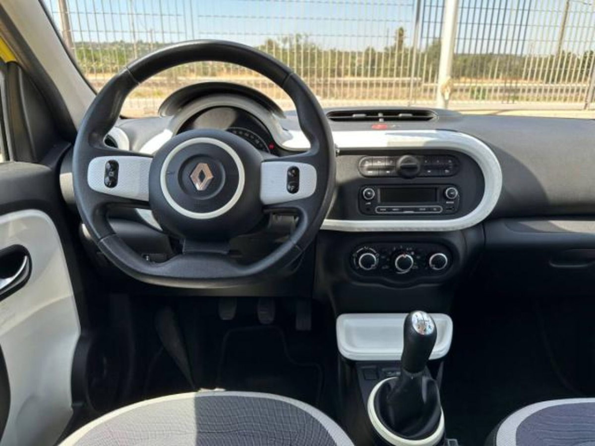 Renault Twingo 1.0 SCe Wave (10)