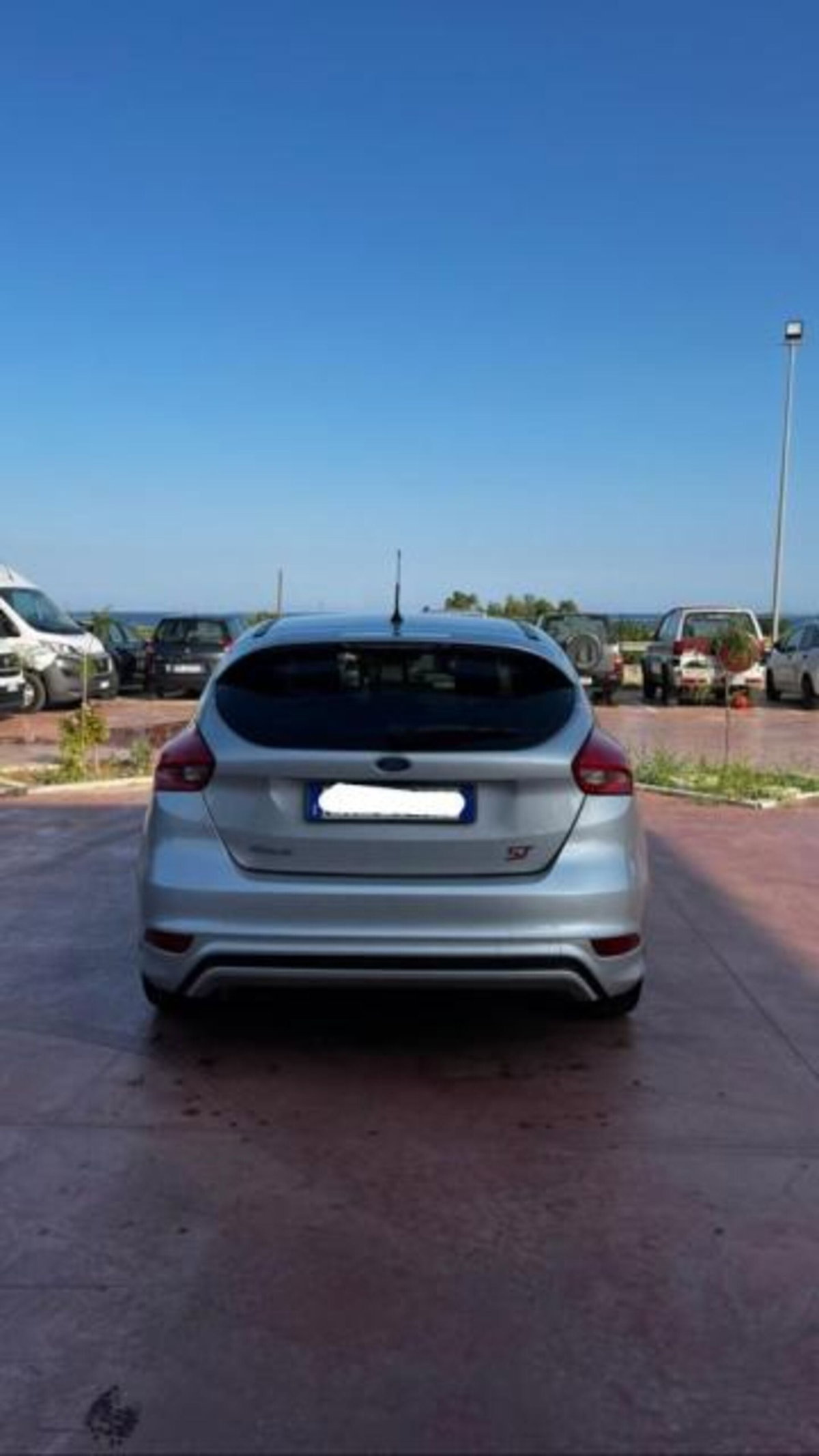 Ford Focus 1.5 TDCi 120 CV Start&Stop ST Line (2)