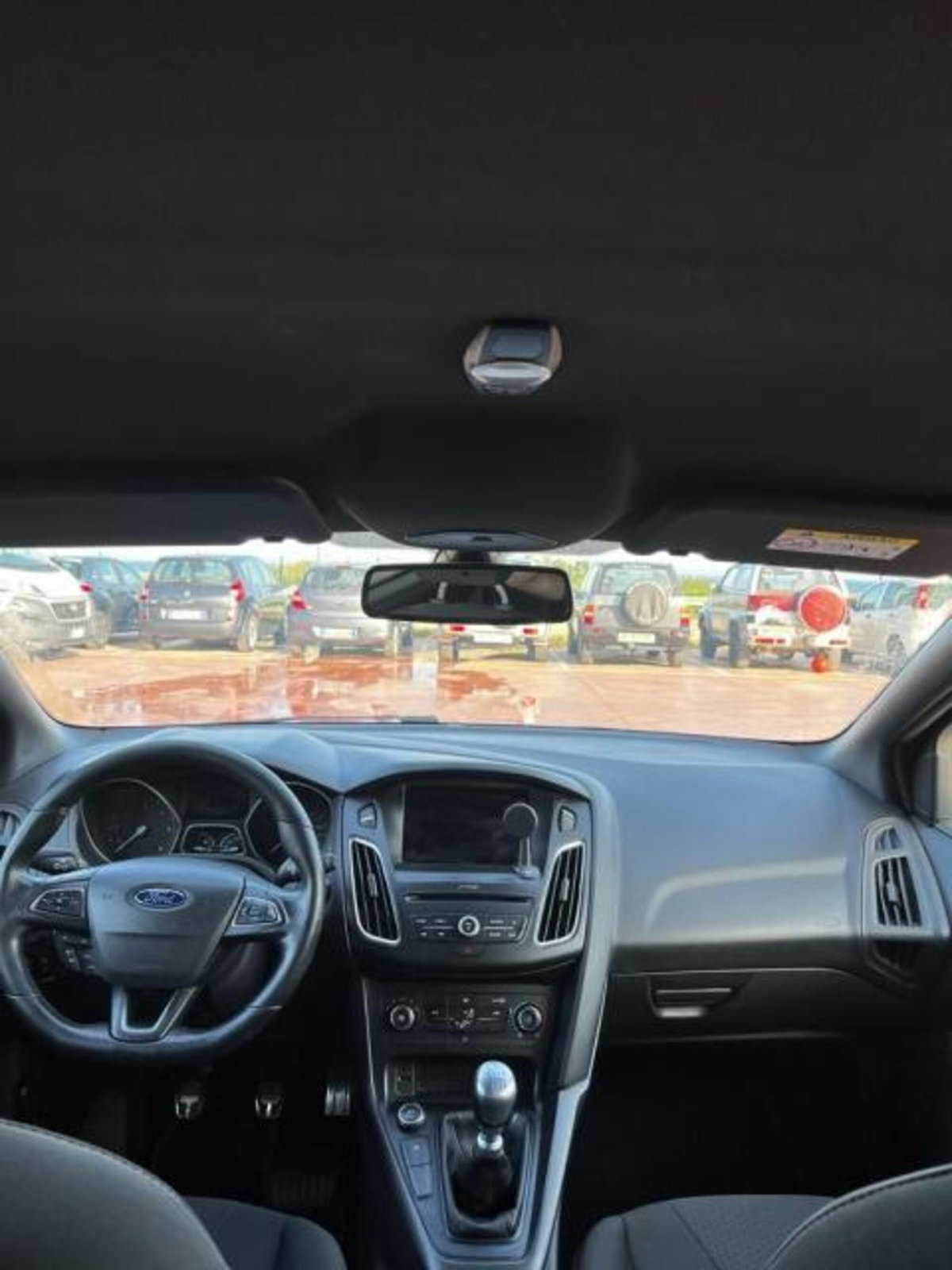 Ford Focus 1.5 TDCi 120 CV Start&Stop ST Line (8)