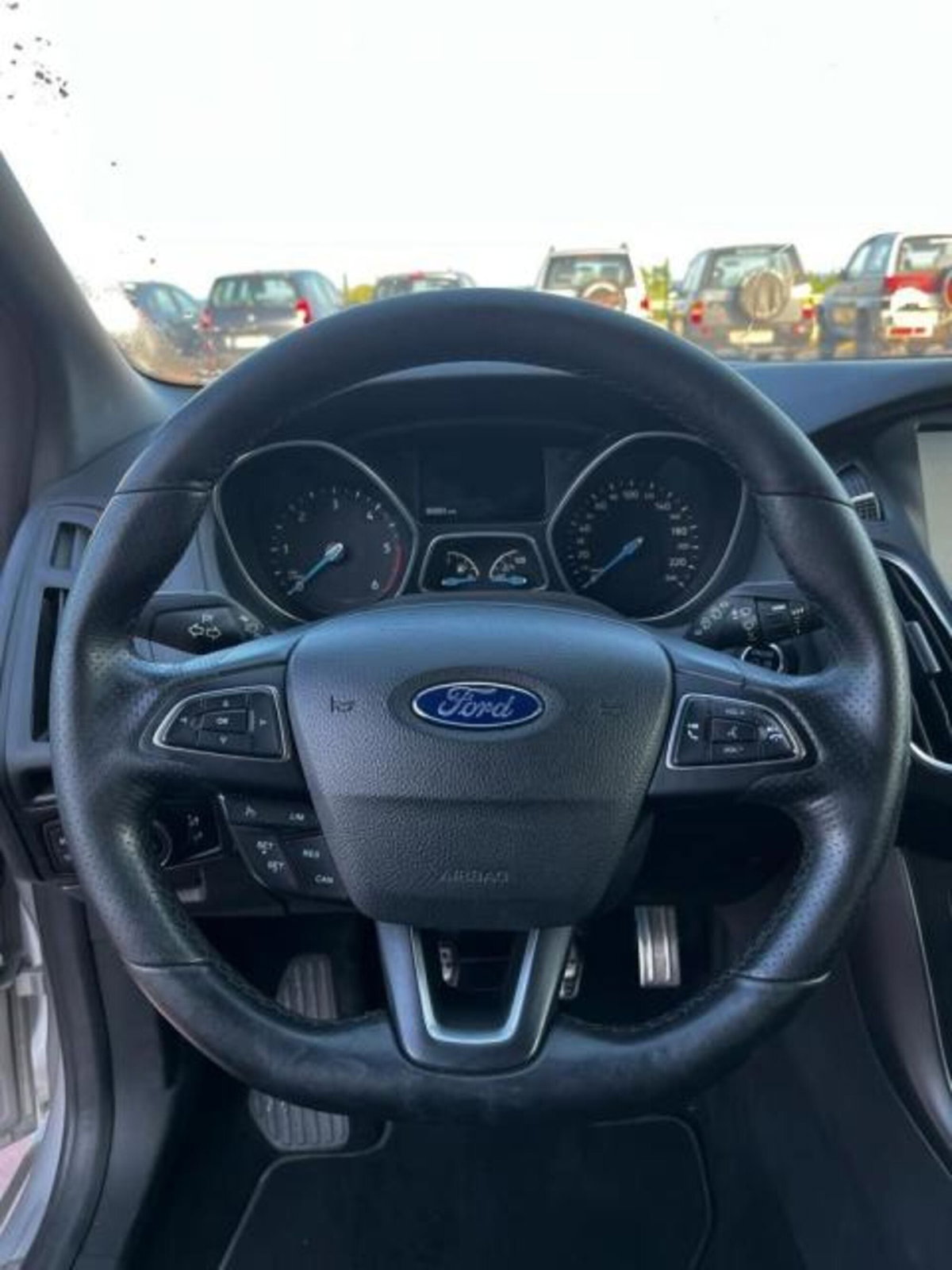 Ford Focus 1.5 TDCi 120 CV Start&Stop ST Line (9)