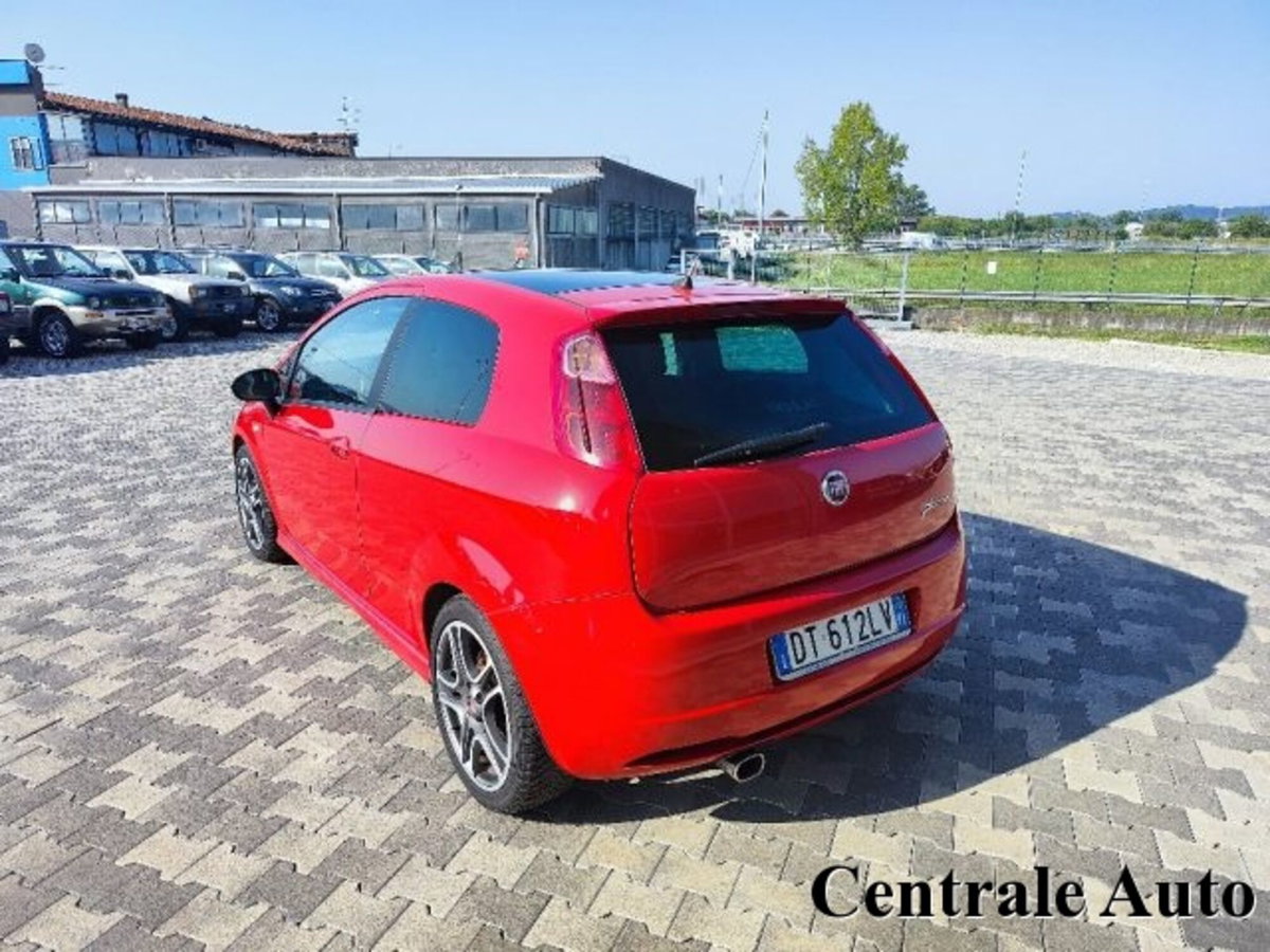 Fiat Grande Punto 1.4 T-Jet 16V 3 porte Sport (2)