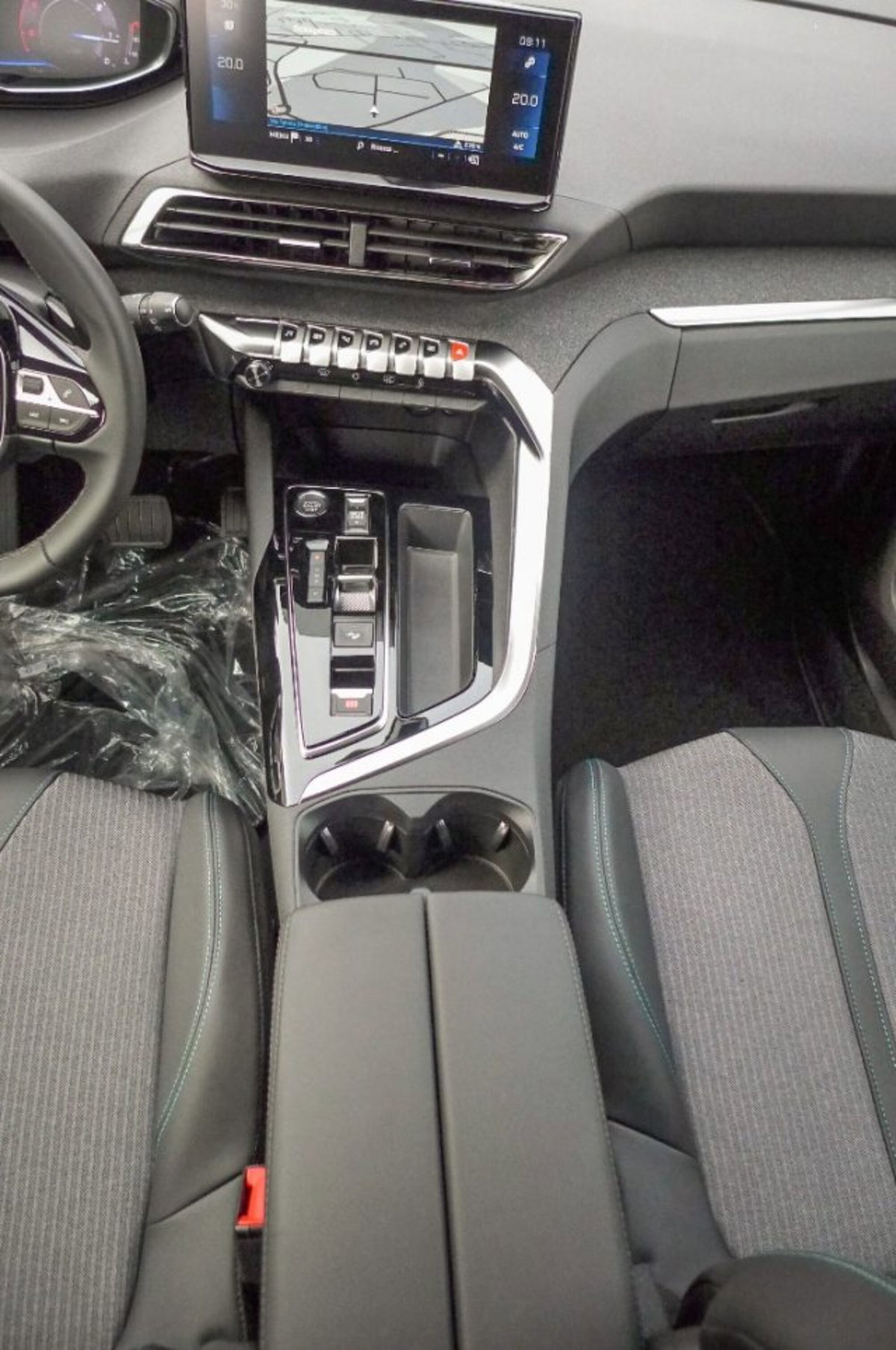 Peugeot 5008 1.5 bluehdi Allure Pack s&s 130cv eat8 (11)