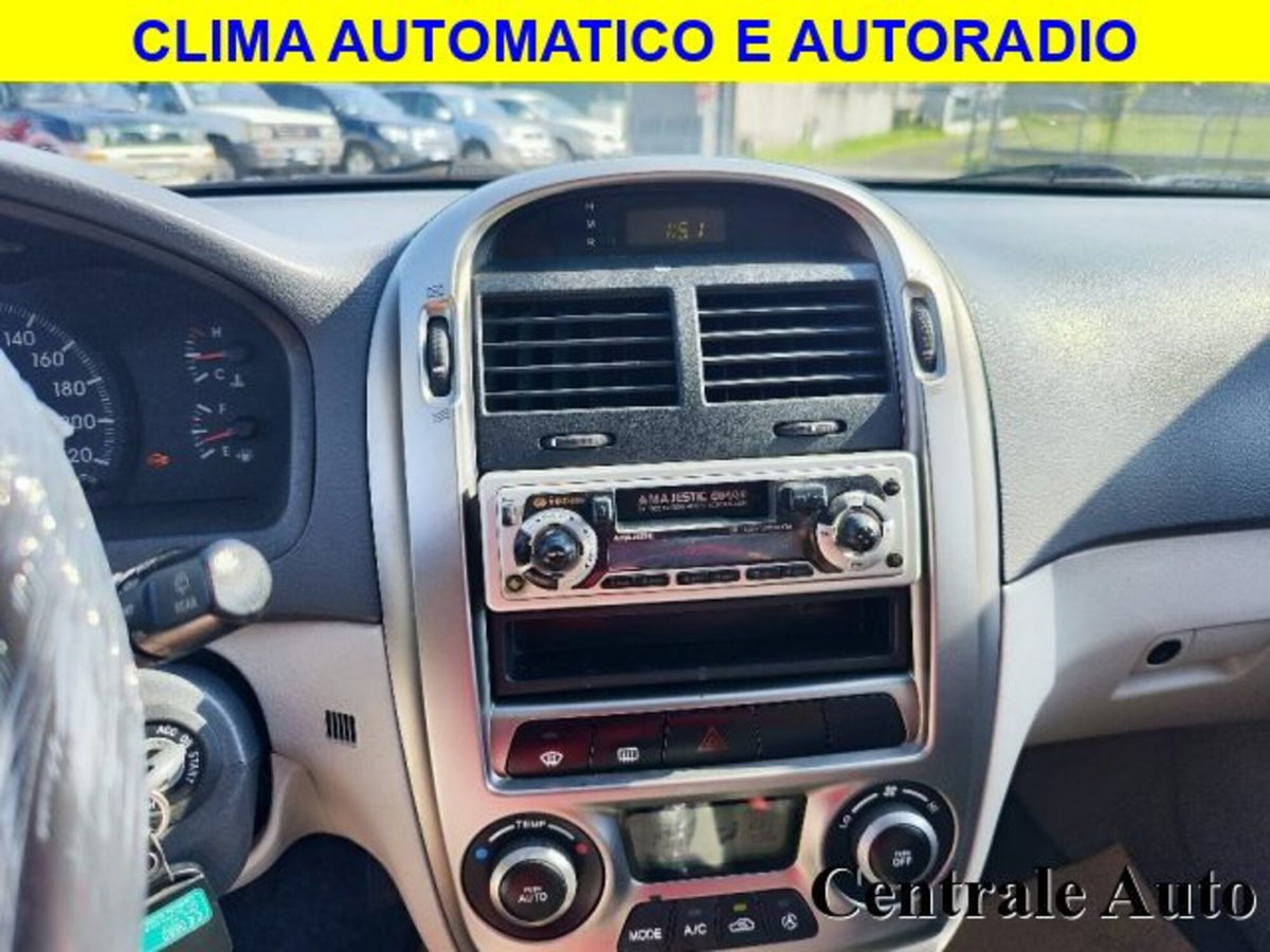 Kia Cerato 1.5 16V CRDi 5p. EX Life (8)