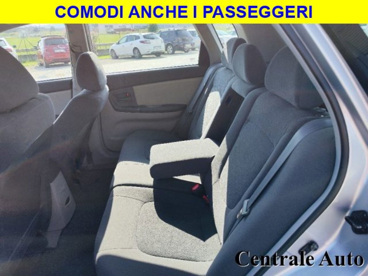 Kia Cerato 1.5 16V CRDi 5p. EX Life (9)