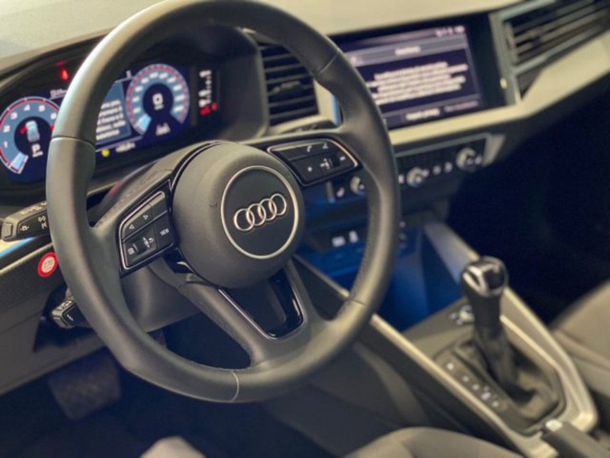 Audi A1 Sportback 30 TFSI S tronic S line edition (11)