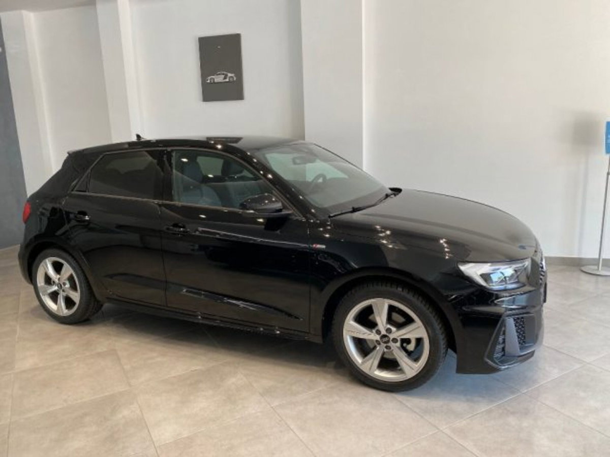 Audi A1 Sportback 30 TFSI S tronic S line edition (4)