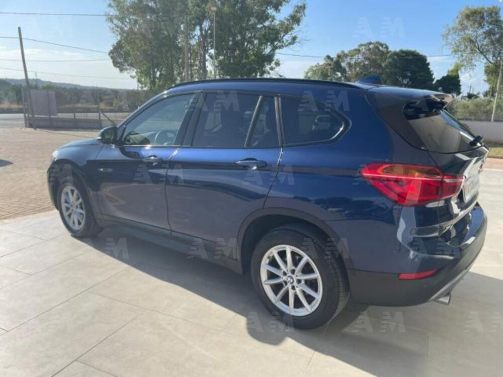 BMW X1 sDrive18d Business (5)