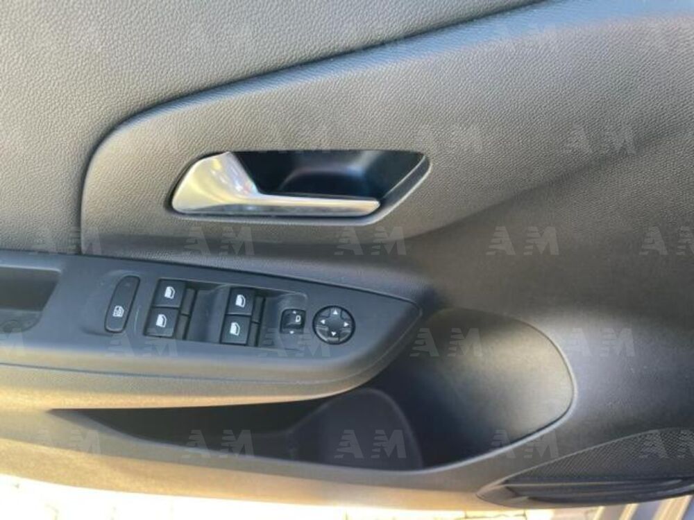 Opel Corsa 1.2 Elegance (7)