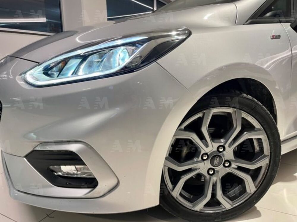 Ford Fiesta 1.5 EcoBlue 5 porte ST-Line (3)