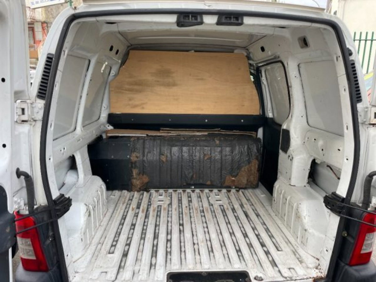 Peugeot Ranch Furgone 1.4 Furgone Eco Metano Origin (6)