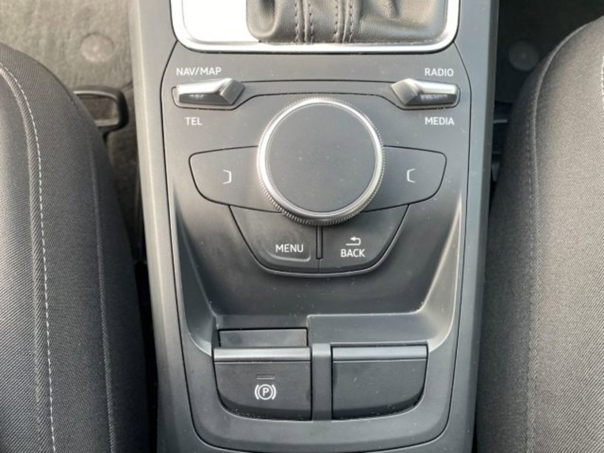 Audi Q2 Q2 30 TDI Admired (15)