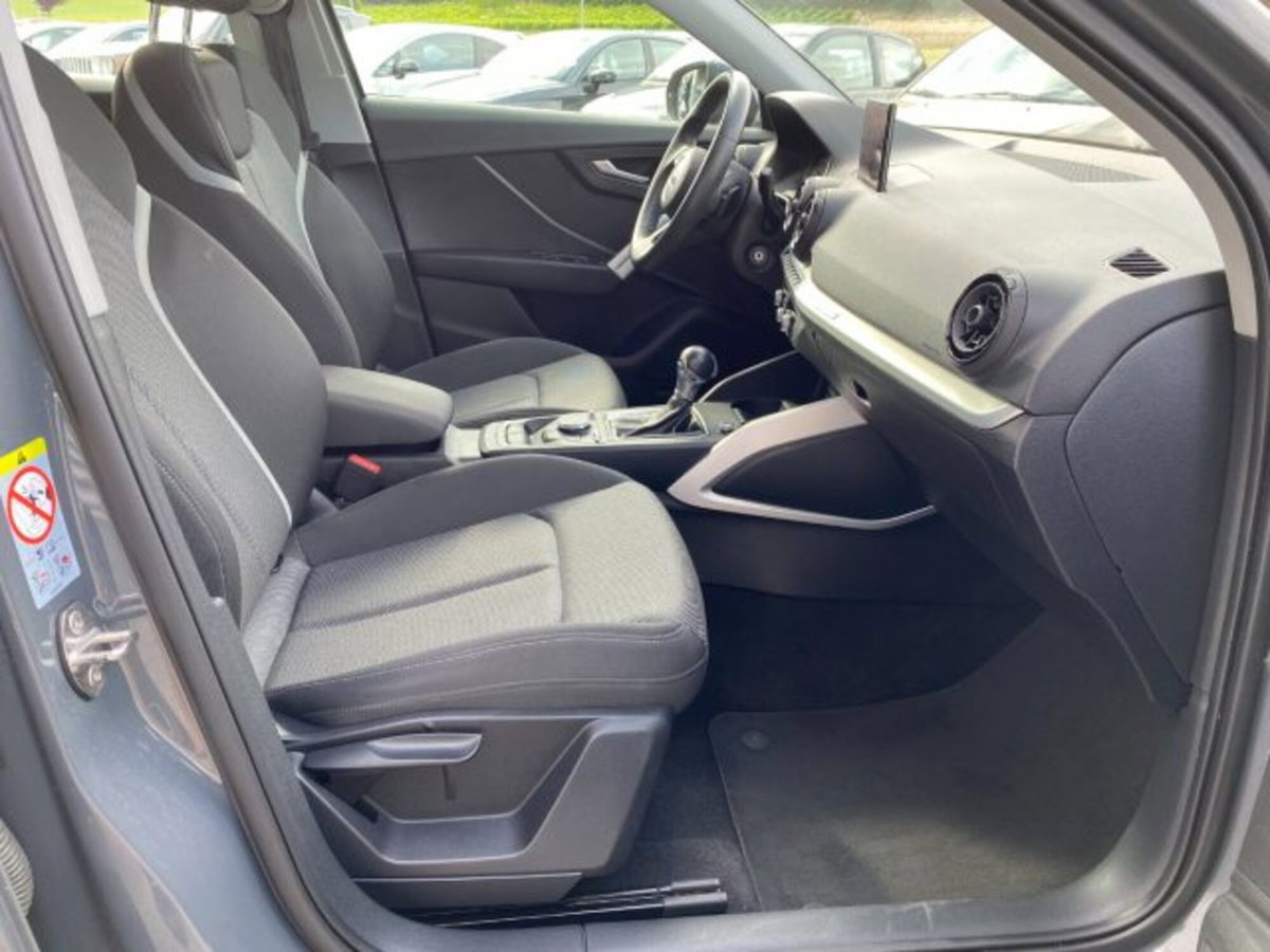 Audi Q2 Q2 30 TDI Admired (20)