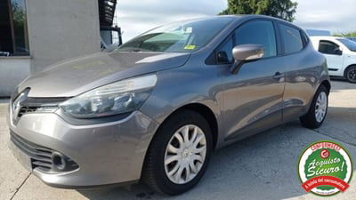 Renault Clio 1.2 75CV 5 porte Wave usata