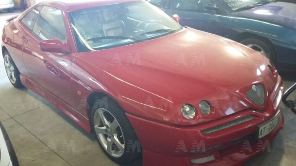 Alfa Romeo Gtv 2.0i 16V Twin Spark cat L (2)