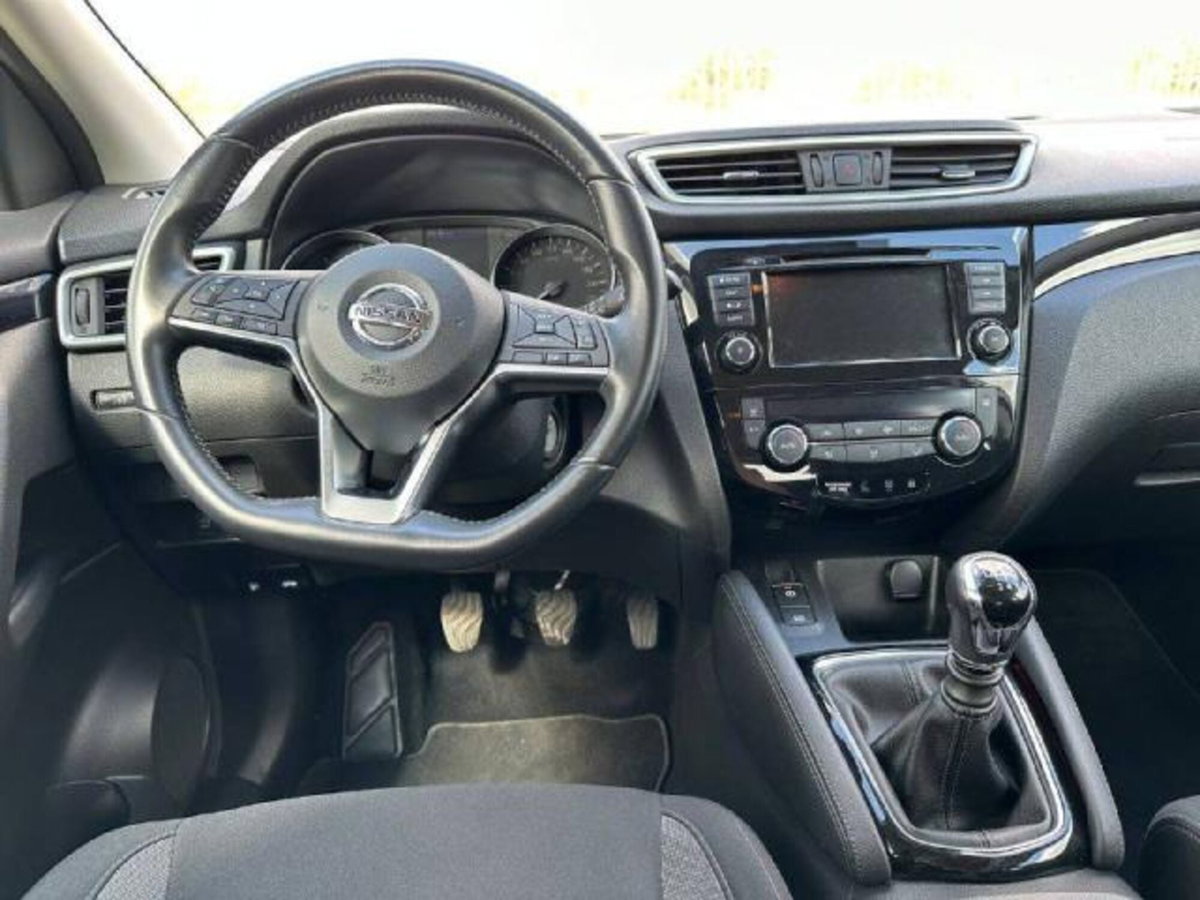 Nissan Qashqai 1.5 dCi Business (12)