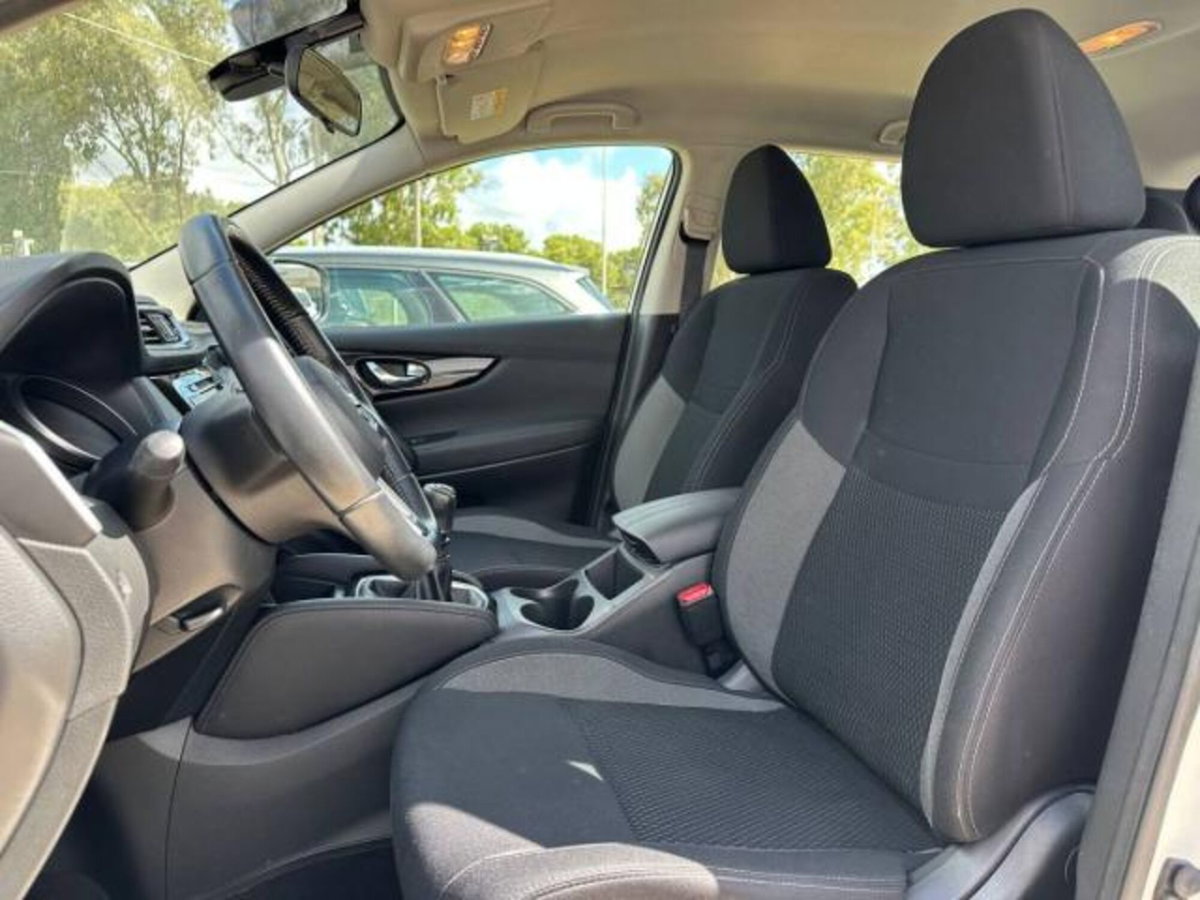 Nissan Qashqai 1.5 dCi Business (9)