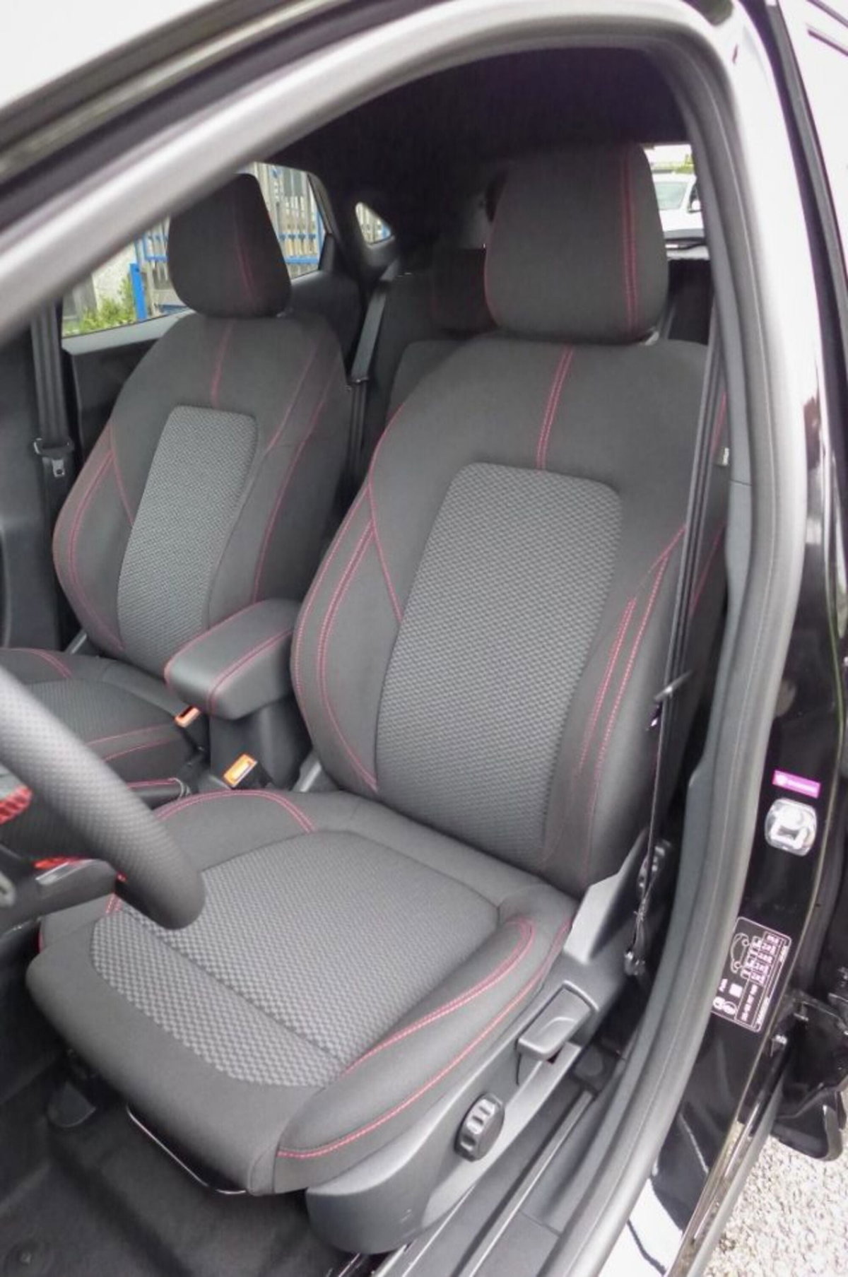 Ford Puma 1.0 EcoBoost Hybrid 125 CV S&S ST-Line Design 2 (9)