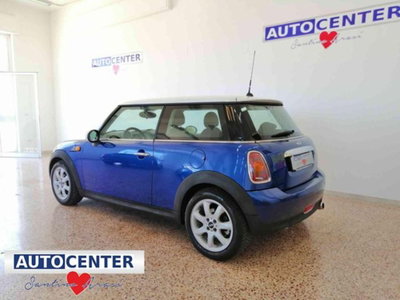 MINI Mini 1.6 16V Cooper (10)