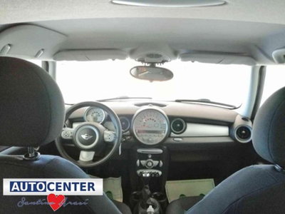 MINI Mini 1.6 16V Cooper (11)