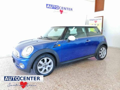 MINI Mini 1.6 16V Cooper (4)