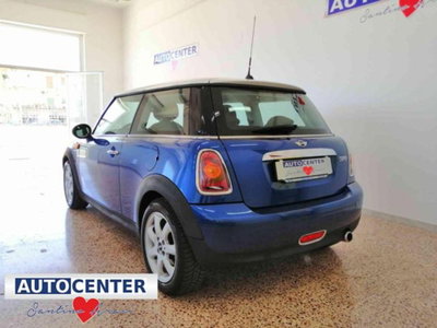 MINI Mini 1.6 16V Cooper (9)