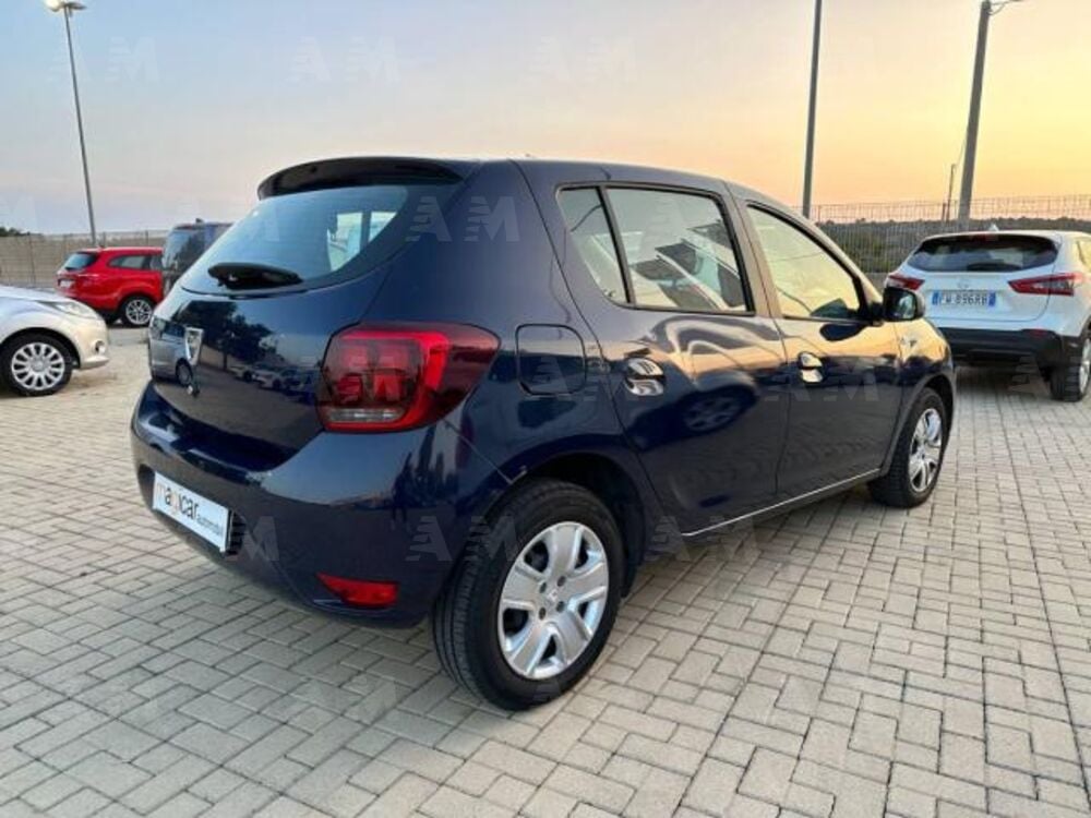 Dacia Sandero 1.5 dCi 8V 75CV Start&Stop SS Ambiance Family (4)