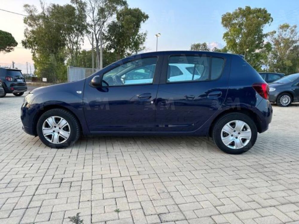 Dacia Sandero 1.5 dCi 8V 75CV Start&Stop SS Ambiance Family (7)