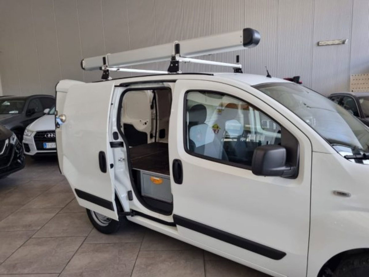 Fiat Fiorino 1.3 MJT 80CV Combi Semi SX (9)