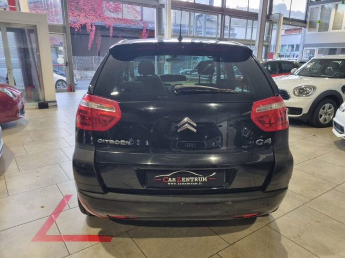 Citroen C4 Picasso 1.6 HDi 110 FAP Elegance (4)