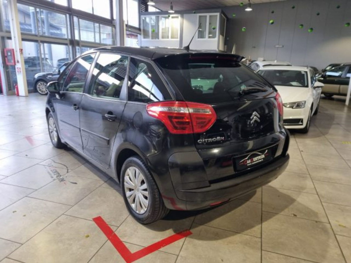 Citroen C4 Picasso 1.6 HDi 110 FAP Elegance (5)