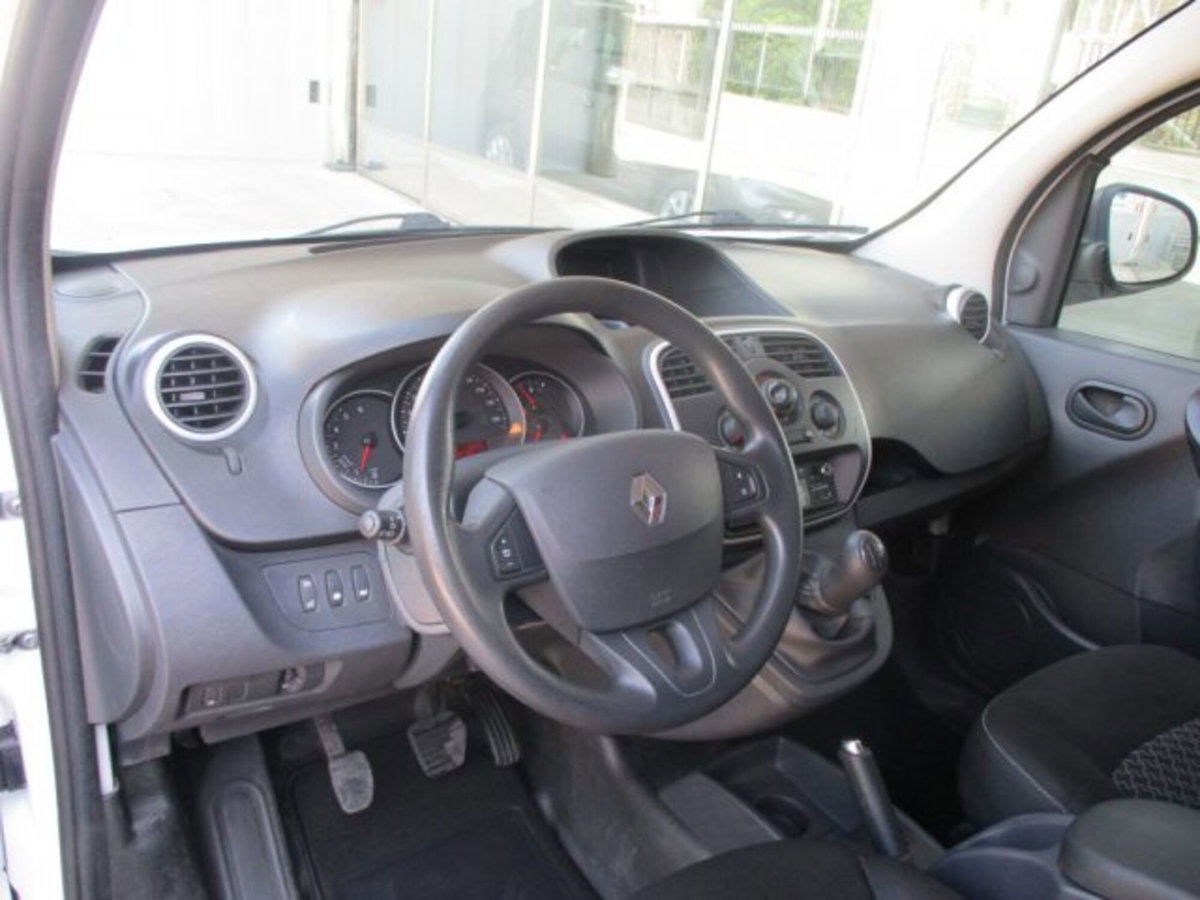 Renault Kangoo 1.5 dCi 75CV F.AP. S&S 3p. Express Compact Energy (14)