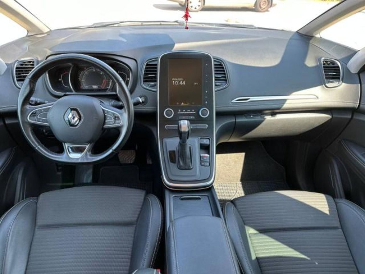 Renault Grand Scénic 1.5 dci energy Intens 110cv edc (13)