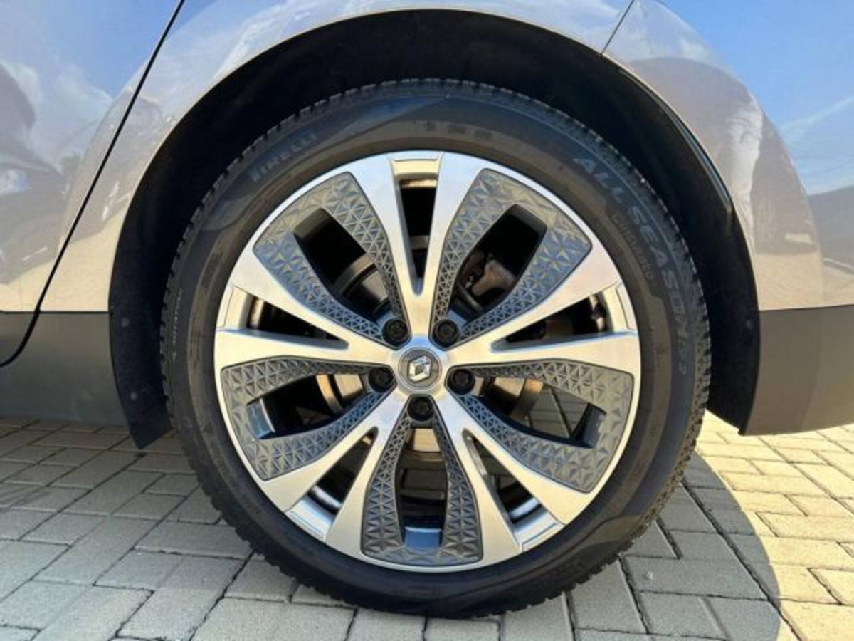 Renault Grand Scénic 1.5 dci energy Intens 110cv edc (14)