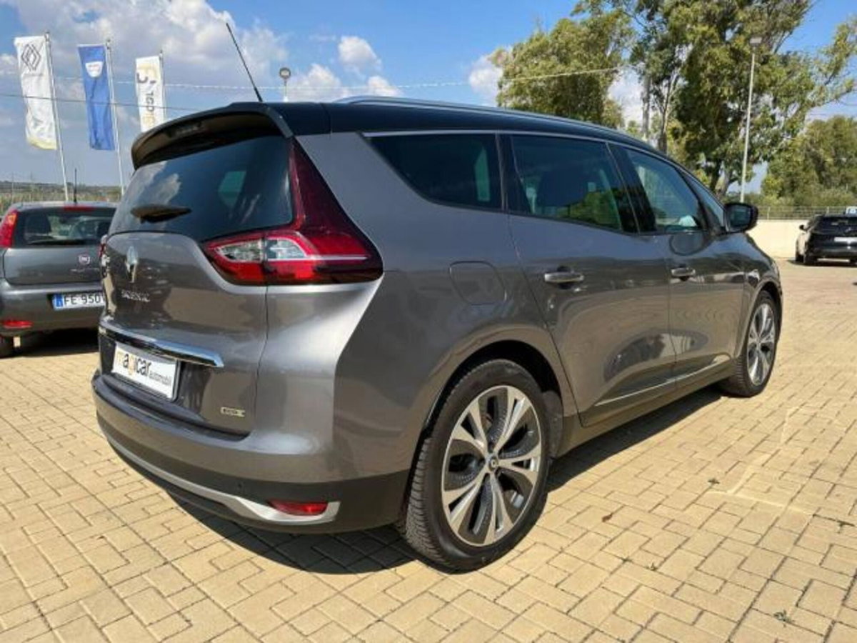 Renault Grand Scénic 1.5 dci energy Intens 110cv edc (5)