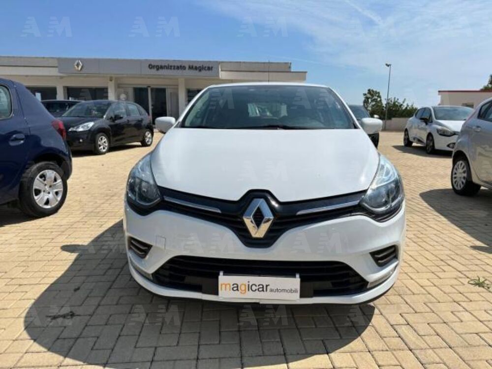 Renault Clio dCi 8V 90CV Start&Stop 5 porte Energy Zen (2)