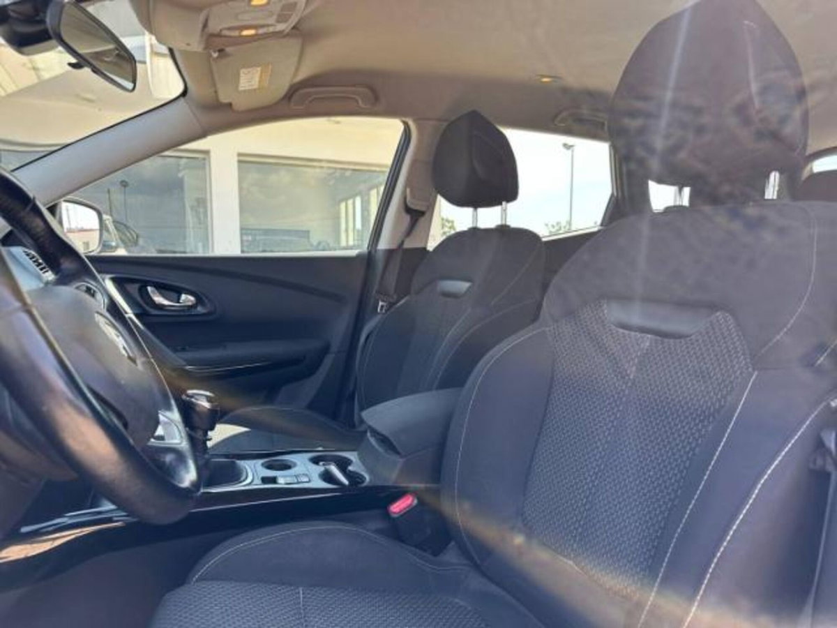 Renault Kadjar 8V 110CV Energy Zen (9)